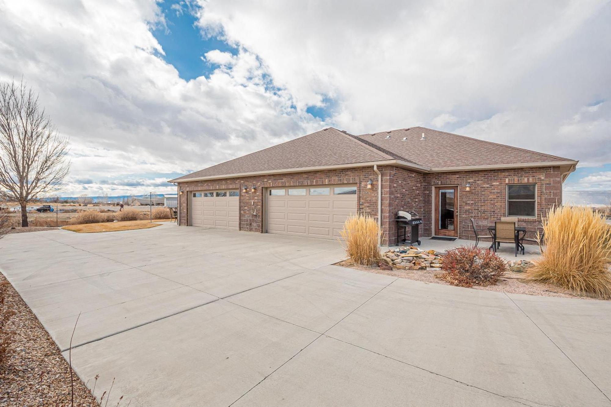 New! Hansel Home On 11 Acres Trails Out Backdoor! Fruita Exterior photo